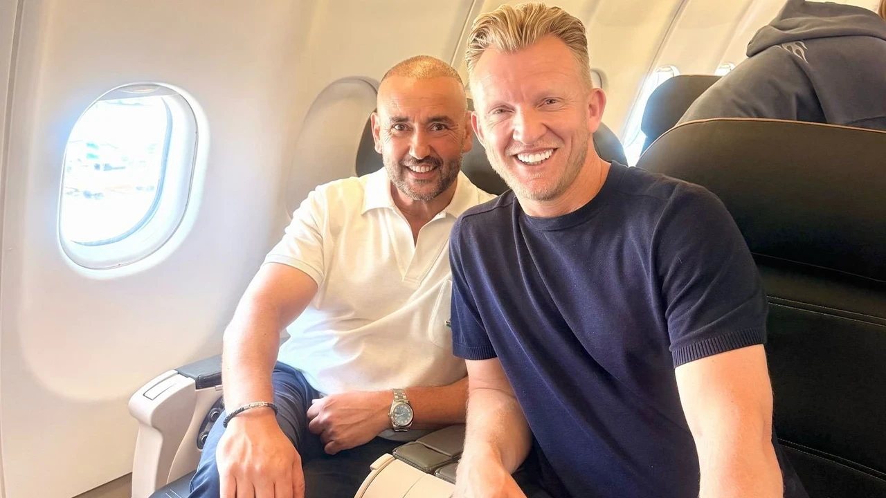 İstanbul'a gelen Kuyt'tan ilk açıklama