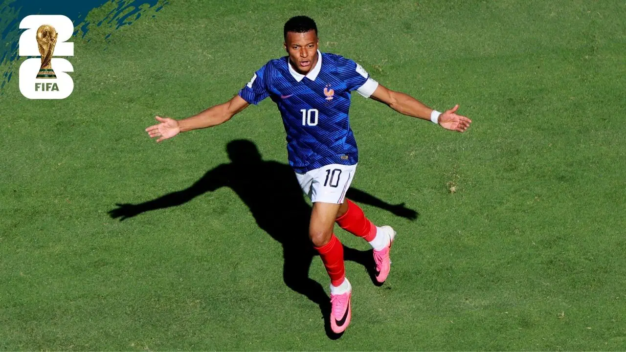 Kylian Mbappe'den Lionel Messi açıklaması: 'O benim önümde olduğu için...'