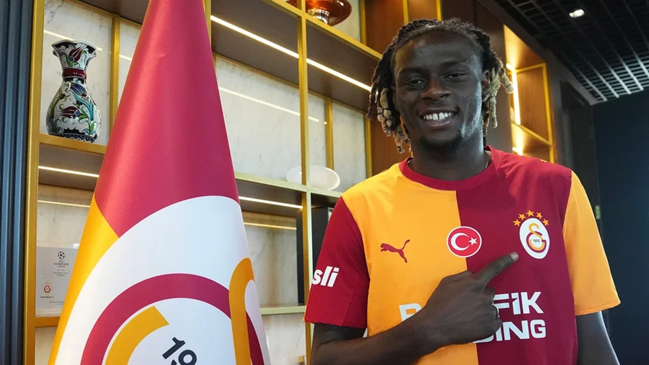 Galatasaray, satın alma opsiyonuyla Ugochukwu'yu kiraladı