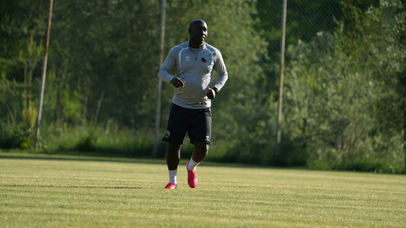 Lamine Diarra Mardin 1969 Spor teknik ekibine katıldı