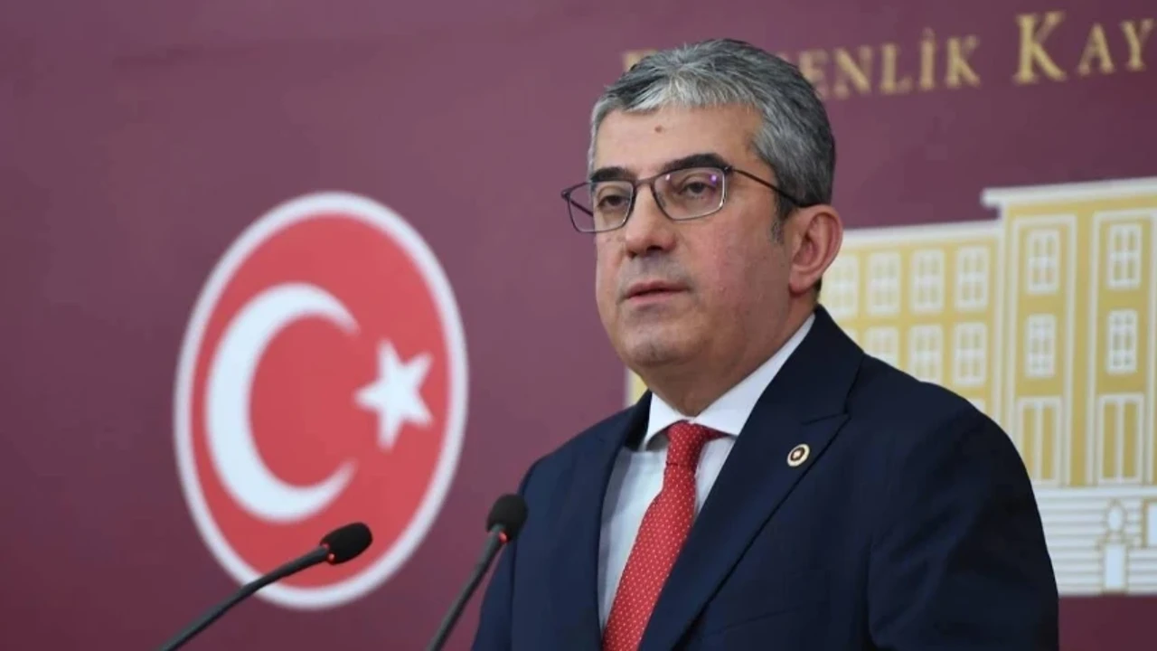 Gökhan Günaydın görevine döndü!