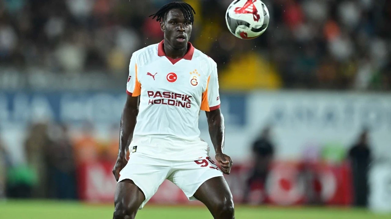 Transferin gözdesi oldu! Galatasaray’ın 30 milyon euroluk yıldızı Singo’ya 3 talip birden!