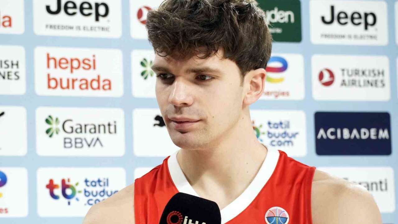 Milli basketbolcu Tarık Biberovic, Dünya Kupası Avrupa Elemeleri ilk turunun en iyi beşine seçildi