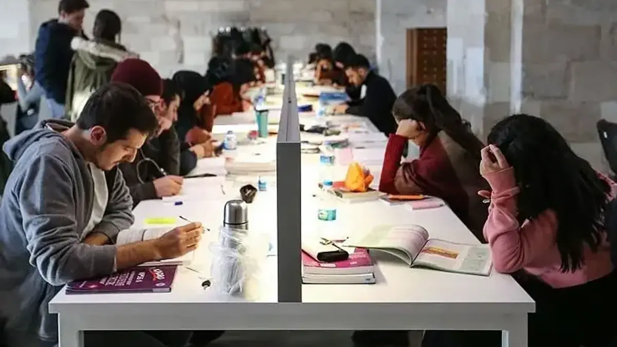 Öğrenci affı düzenlemesi Meclis'te! AK Parti'li Zengin detayları açıkladı