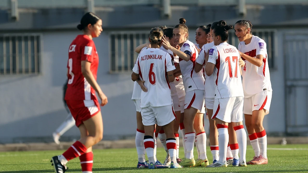 A Milli Kadın Futbol Takımı, Malta'yı fraklı geçti: 3-0