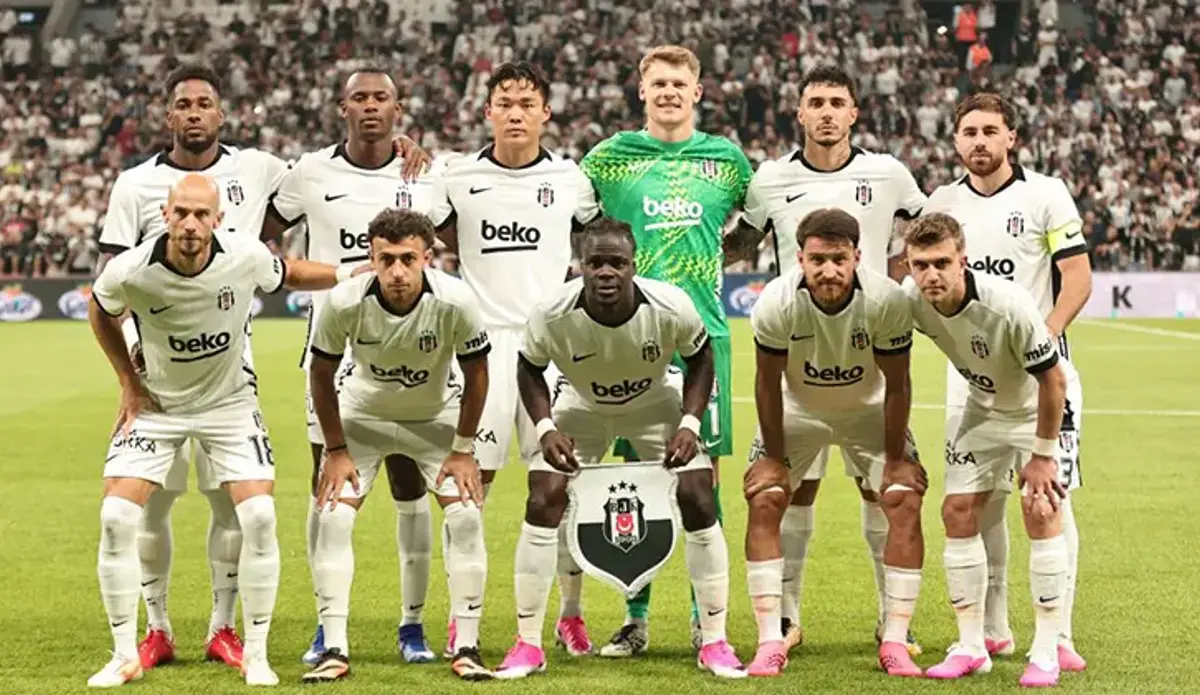 Salah'ın Beşiktaş'a imza atmasını bekliyorlar! Beşiktaş'ta 10 milyon Euro'luk ayrılık | Transferde son dakika