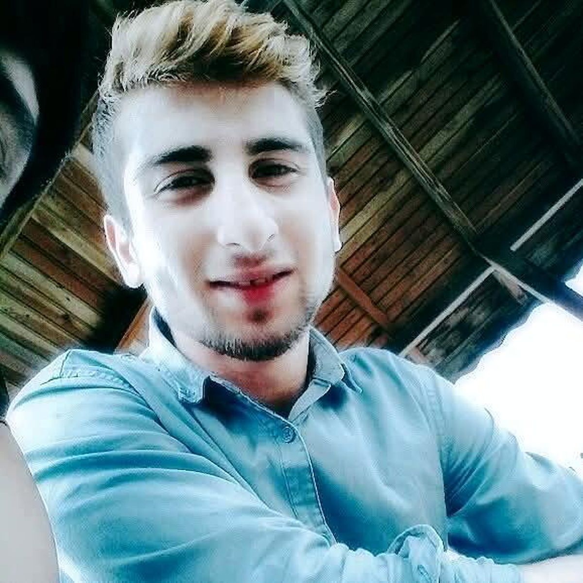 İnşaat işçisi elektrik akımına kapılarak öldü