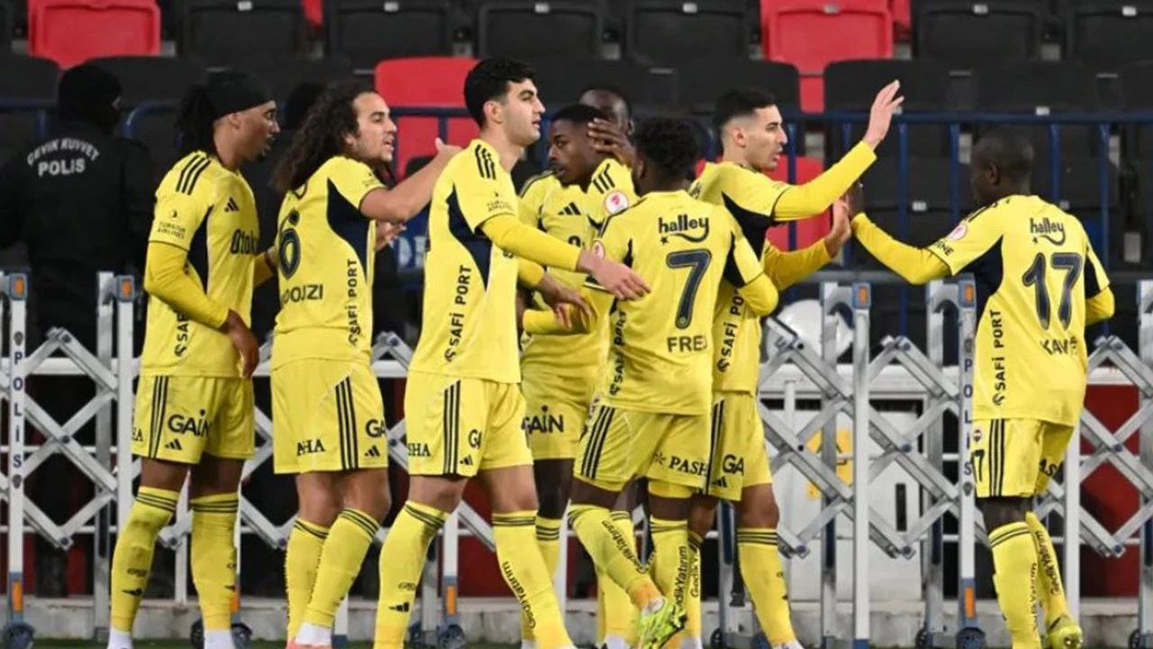 Fenerbahçe'de flaş ayrılık! Yıldız oyuncu son kez ilk 11'de çıkacak Talisca değil