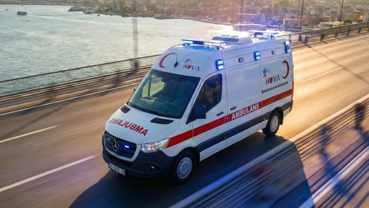 Denize giren emekli cumhuriyet savcısı boğularak hayatını kaybetti