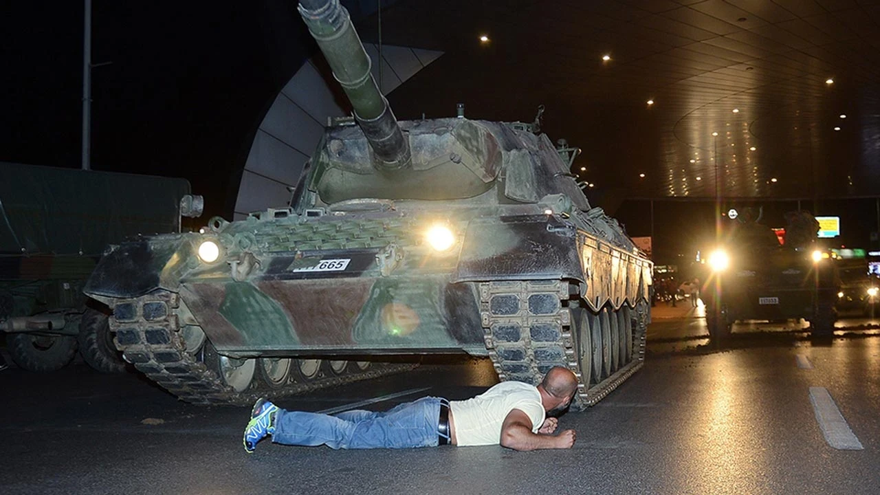 MİT İlk Kez Açıkladı: 15 Temmuz Planının Şifreleri Çözüldü! Hainler Aylarca Planladı, Millet Bir Gecede Tarih Yazdı