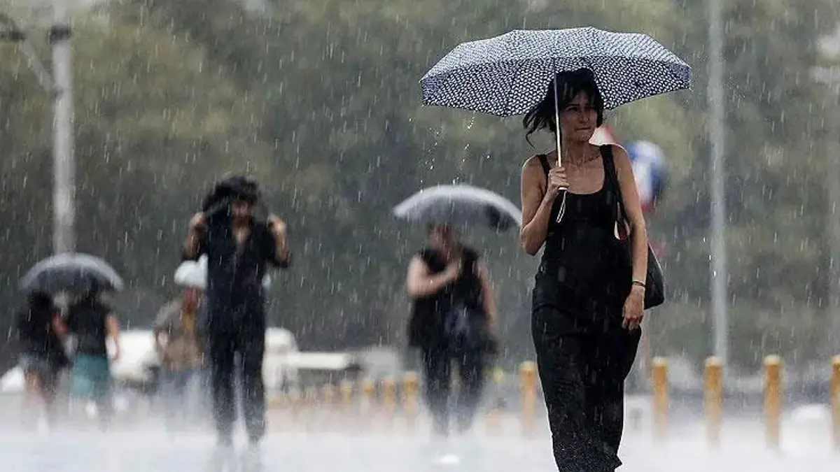 Meteoroloji uzmanından kritik uyarı! Gök gürültülü sağanak yağış geliyor