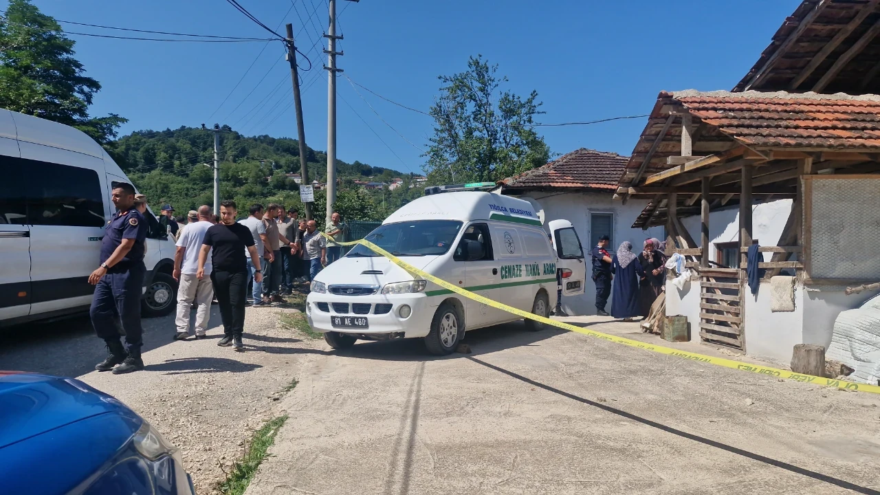 Yaşlı kadın av tüfeğiyle öldürüldü