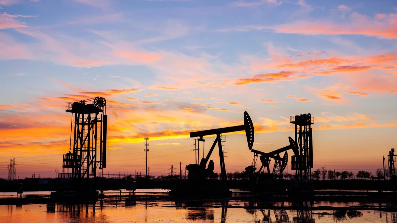 Irak'la 53 yıllık petrol anlaşması sona eriyor