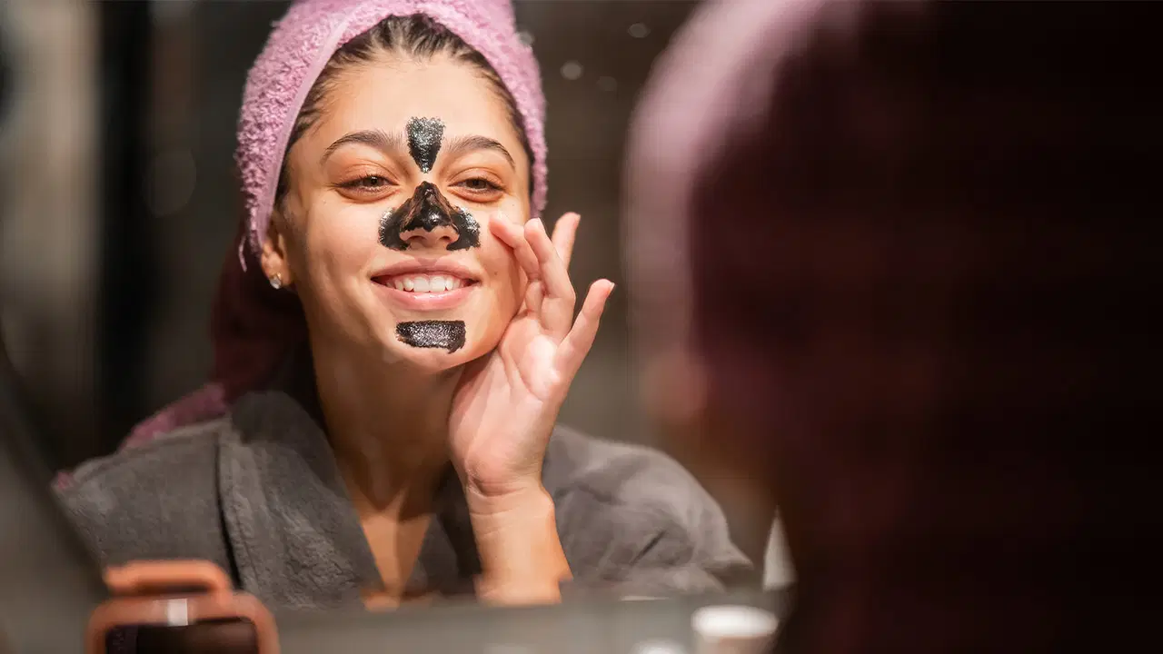Yaz aylarında cilt bakımı yaparken lekeleri koyulaştırmayın! Dermatologdan 'doğal maske' uyarısı