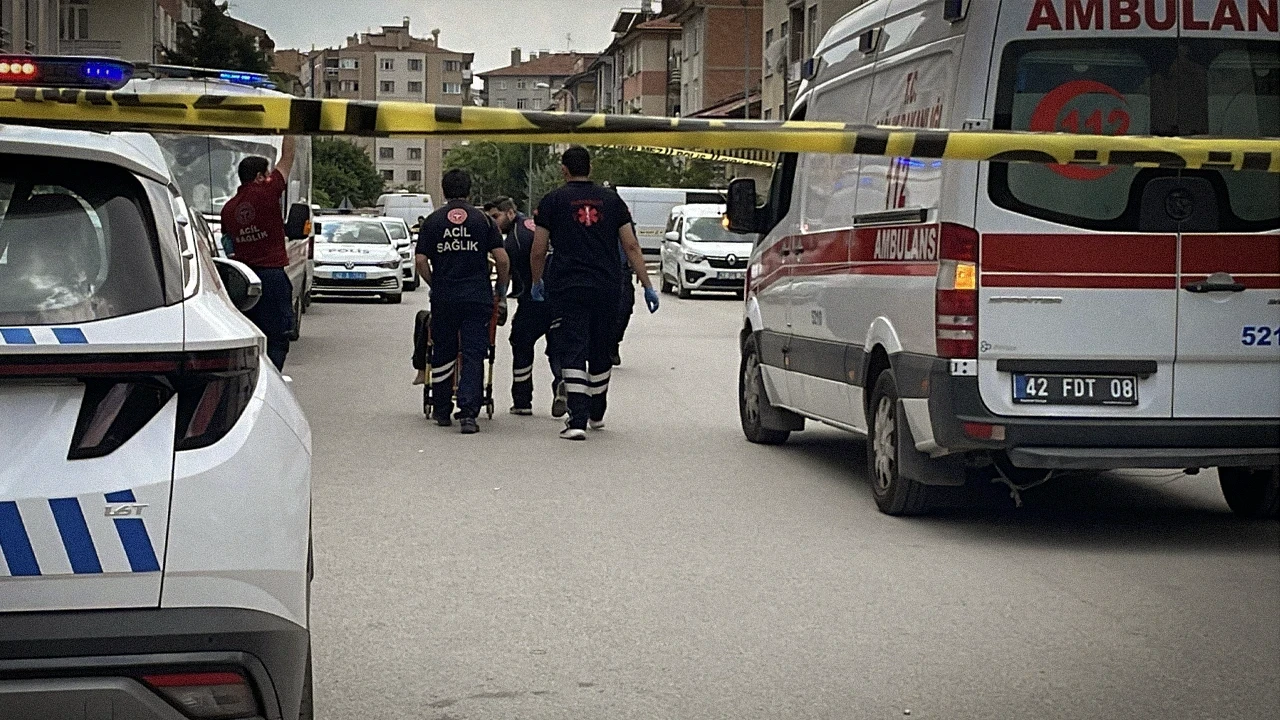 Konya'da Vahşet! Kardeşini ve Annesini Boğazını Keserek Öldürdü