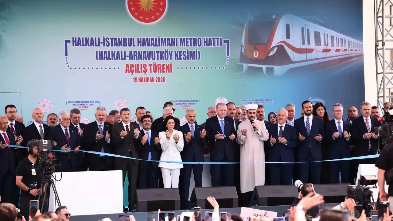 İstanbul’un yeni ulaşım devi hizmete girdi: İlk gün 10 bin yolcu