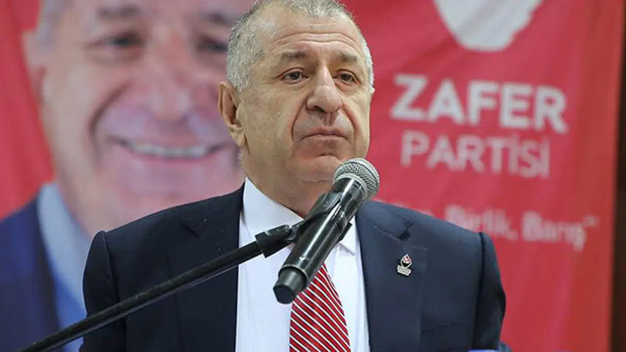 Ümit Özdağ: 'Ekonomik buhran tünelin ucunda ışık olmadan devam ediyor'