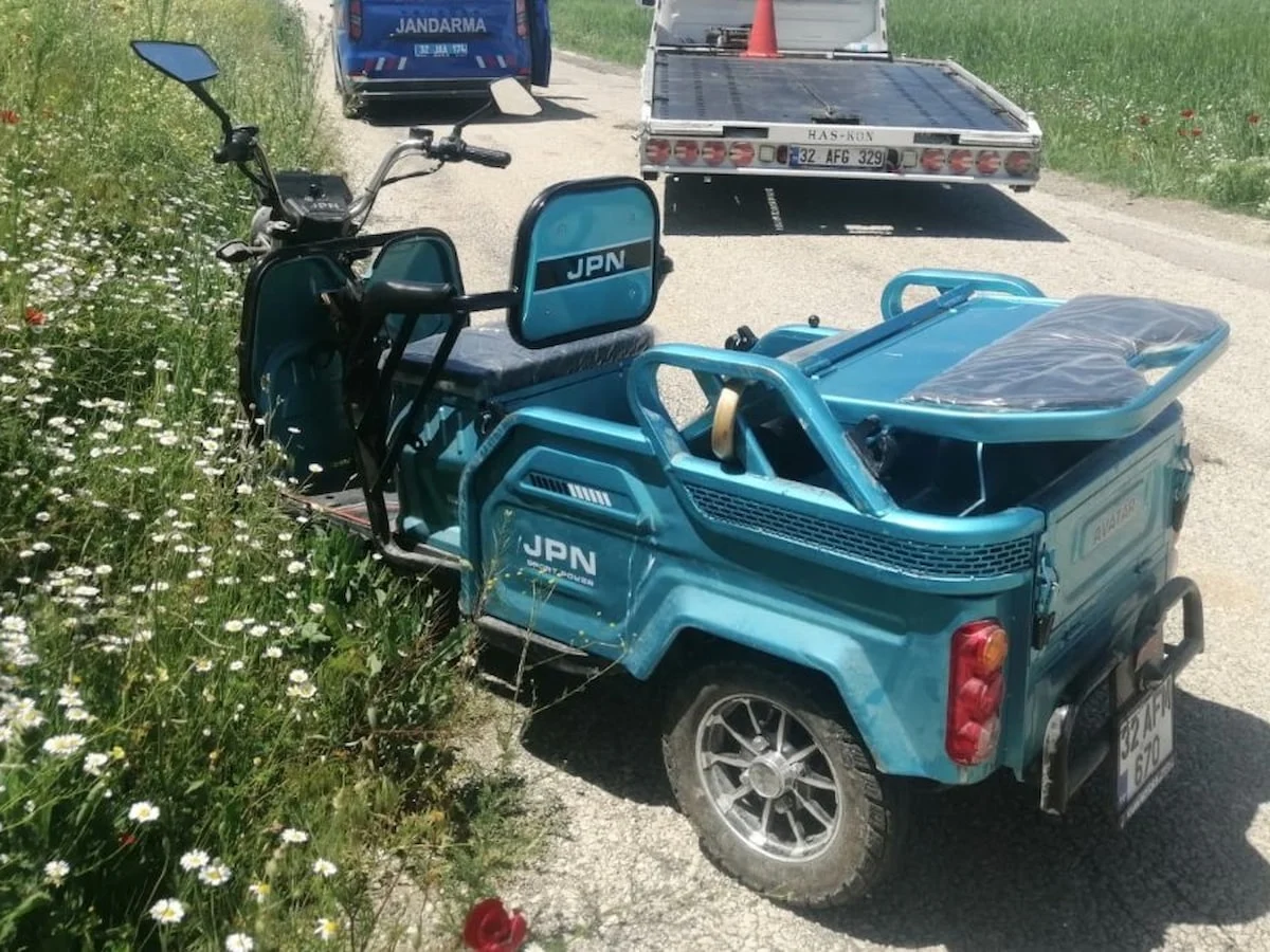 Isparta'da eşini yolcu etti: Dönüş yolunda hayatını kaybetti