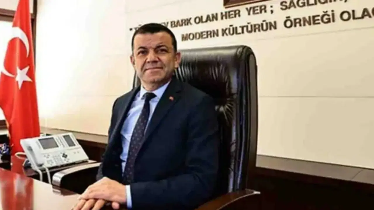 CHP'de istifalar dalga dalga: Denizli’de büyükşehir ve ilçe belediye başkanları YENİ Parti’ye geçti