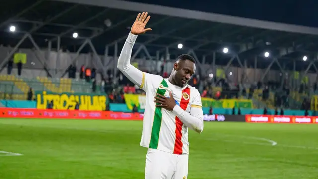 Diagne'nin Senegal bayrağına polis müdahalesini Diyarbakırlılar nasıl yorumladı?