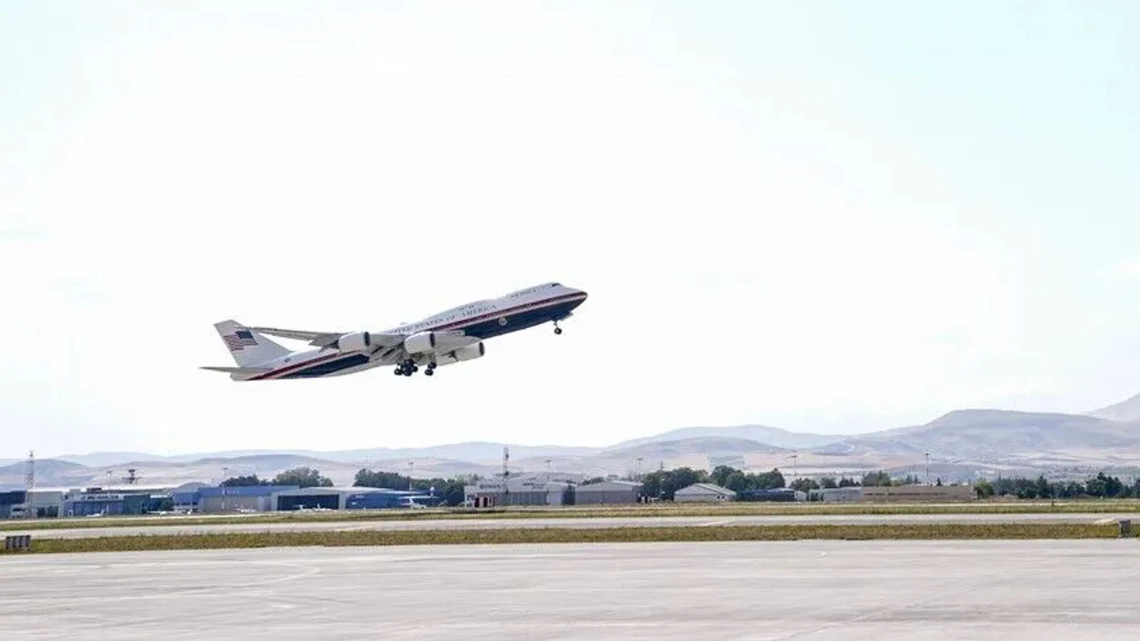 Zirve kapsamında Ankara havalimanlarında 145 uçuş gerçekleşti