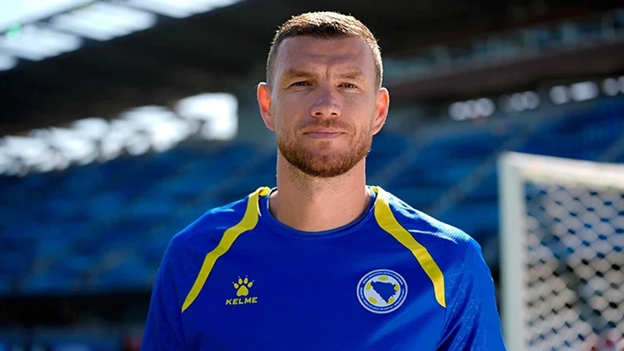 Edin Dzeko'dan ABD'li spikere sert yanıt