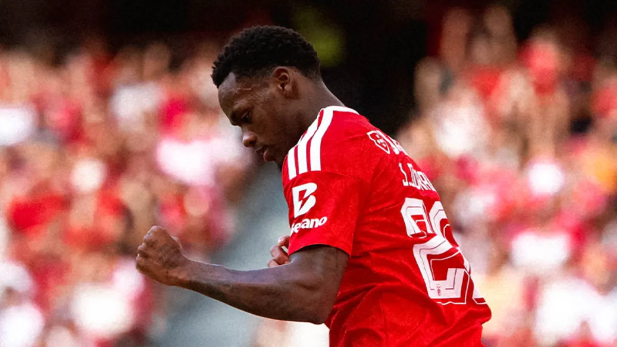 Jhon Duran, Benfica’da şovla başladı! 2 dakika yetti