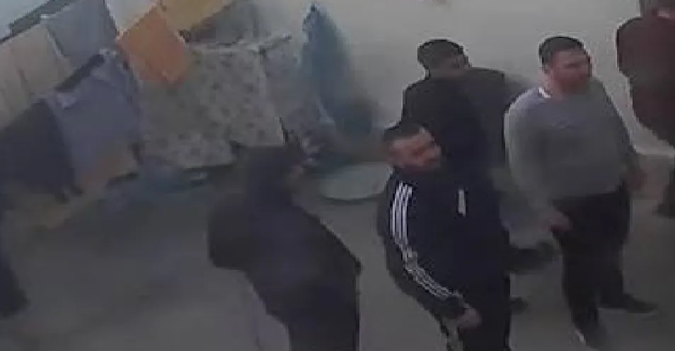 Cezaevi’ndeki Görüntüler Sonrası Sosyal Medyada Tehdit ve Hakaret Yağmuru!