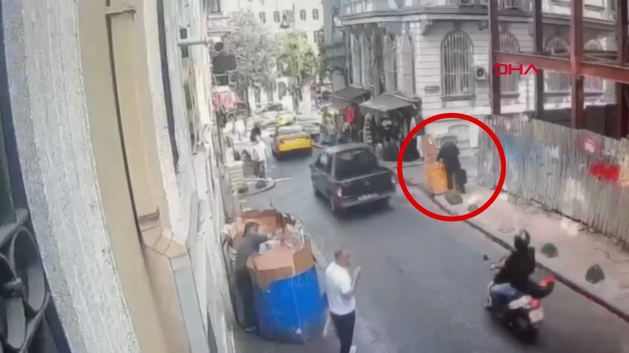 Beyoğlu'nda kargo paketlerini çalan şüpheli gözaltına alındı