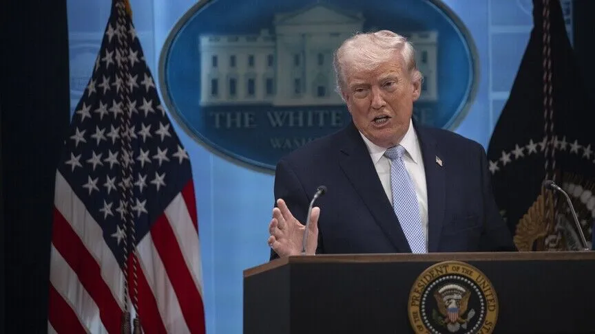 Trump, Hürmüz'den geçiş ücreti almak yerine Körfez ile ticari anlaşmalar yapılacağını duyurdu