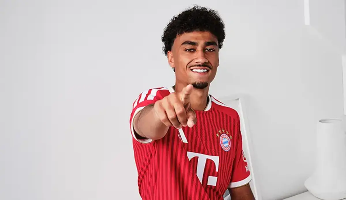Bayern Münih Nathaniel Brown'u transfer etti