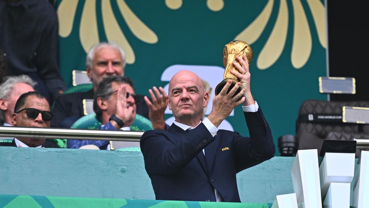 Mega turnuvanın mega hesabı: FIFA'nın 40 milyar dolarlık planı tutmadı, New York Hilton'da fiyatlar yarıya indi