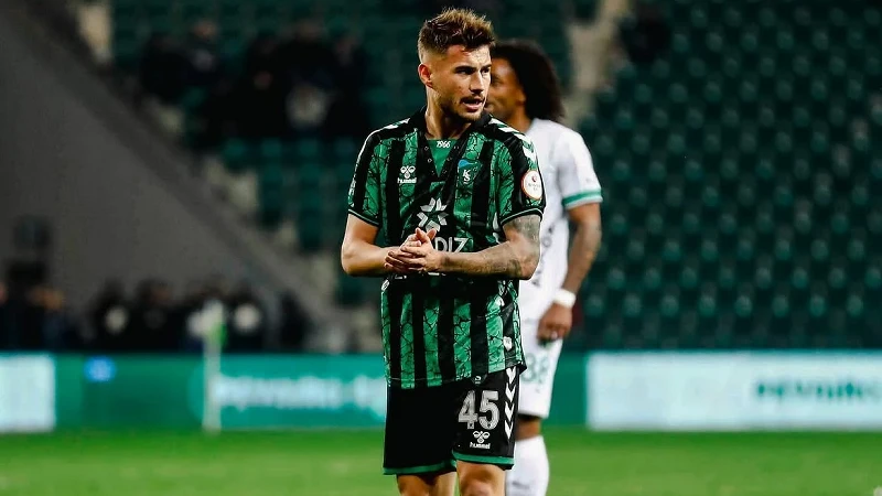 Kocaelispor'da Mesut Can Tunalı'nın sözleşmesi feshedildi