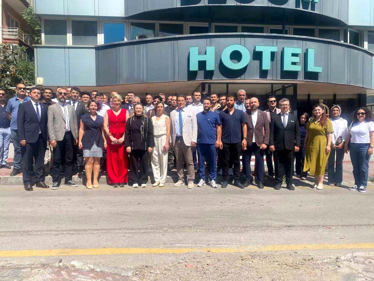 Veteriner Hekim-Sen Genel Başkanı Mutluer: "İnsan ve hayvan sağlığını korumak istiyorsanız yeterli sayıda veteriner heki..