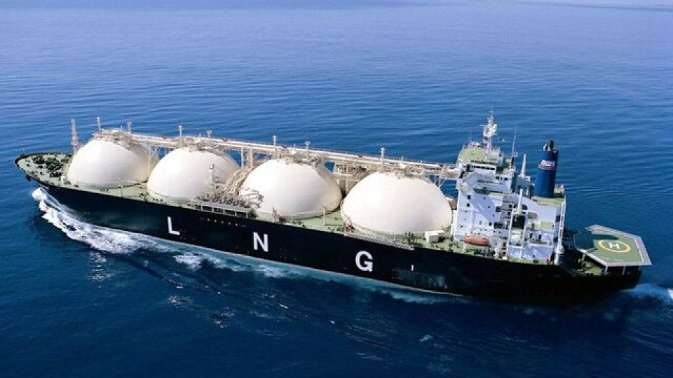 Katar kontrolündeki beşinci LNG tankeri Hürmüz Boğazı’ndan geçti