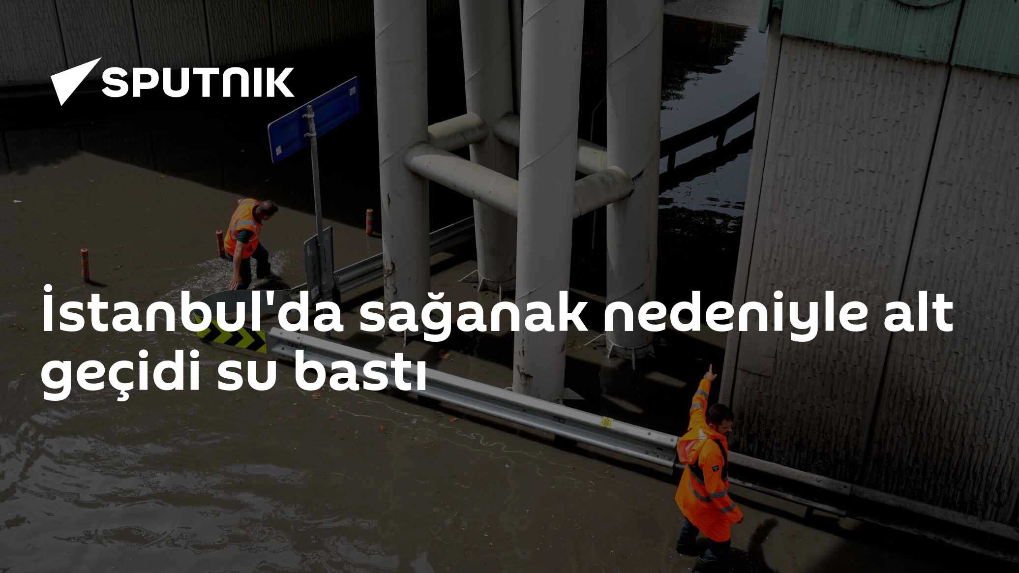 İstanbul'da sağanak nedeniyle alt geçidi su bastı