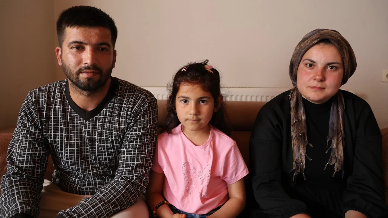 35 öğrenci sivil kıyafetle gittiği için karneleri verilmedi
