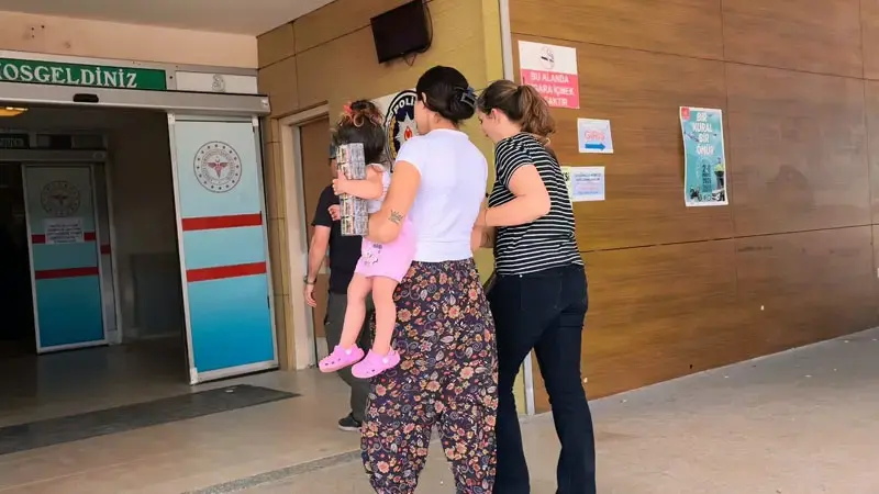 İki ayrı ilde 18 hırsızlık olayının şüphelisi kucağındaki bebeğiyle yakalandı