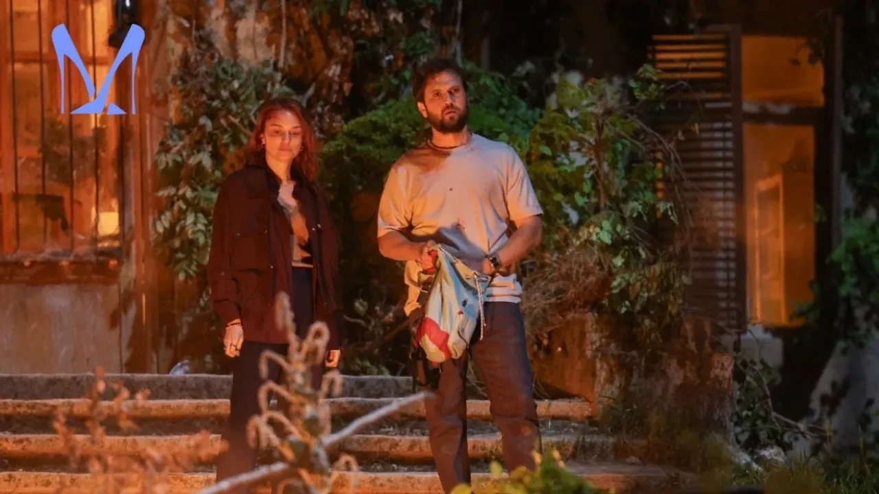 Aras Bulut İynemli'nin yeni dizi Eve Giden Yol'dan ilk kareler! Netflix'in yeni gözdesi
