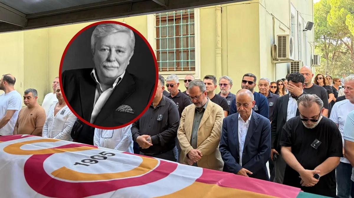 Usta Gazeteci Aziz Üstel İzmir'de son yolculuğuna uğurlandı