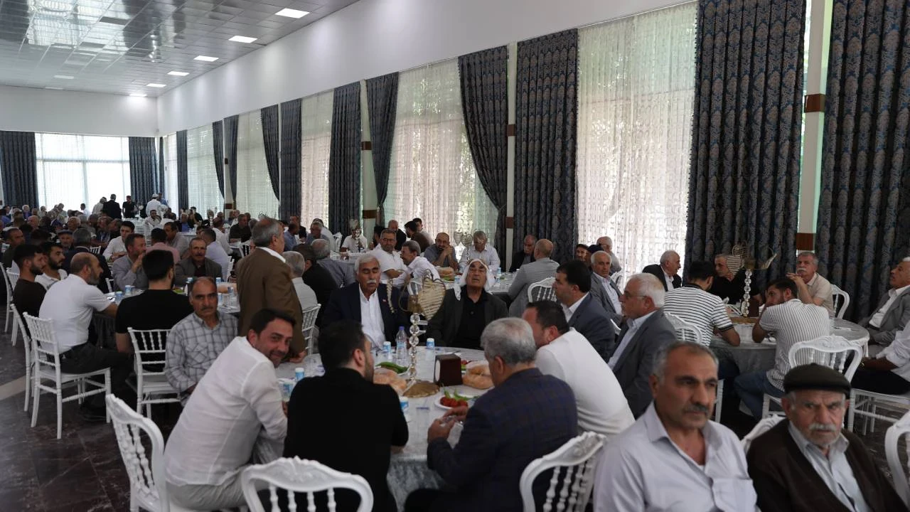 Mardin'de 1 kişinin öldüğü kavganın ardından husumetli aileler barıştırıldı