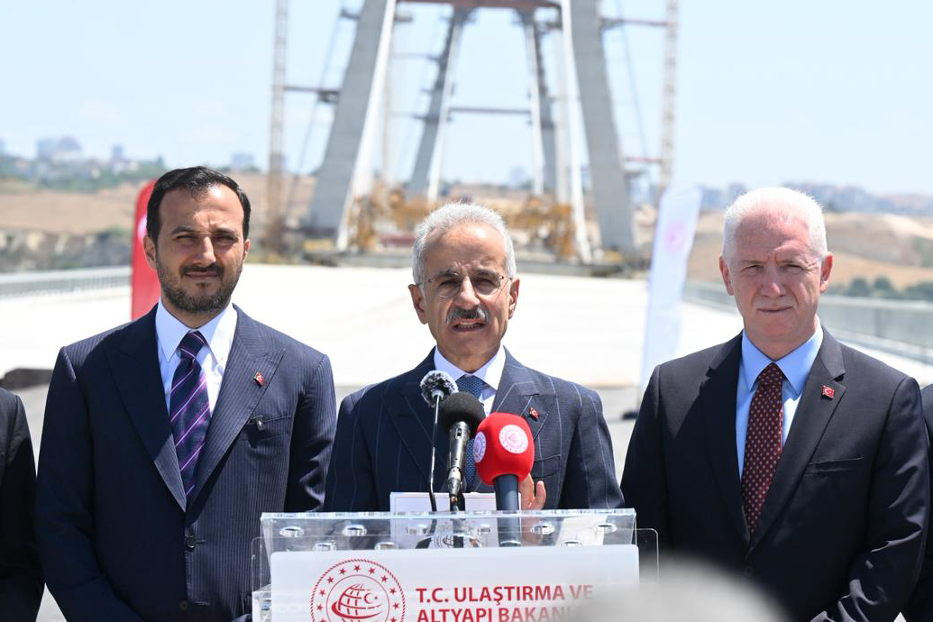 İstanbul trafiğini rahatlatacak projede sona doğru. Yüzde 80'i tamamlandı, 8 şeritli olacak