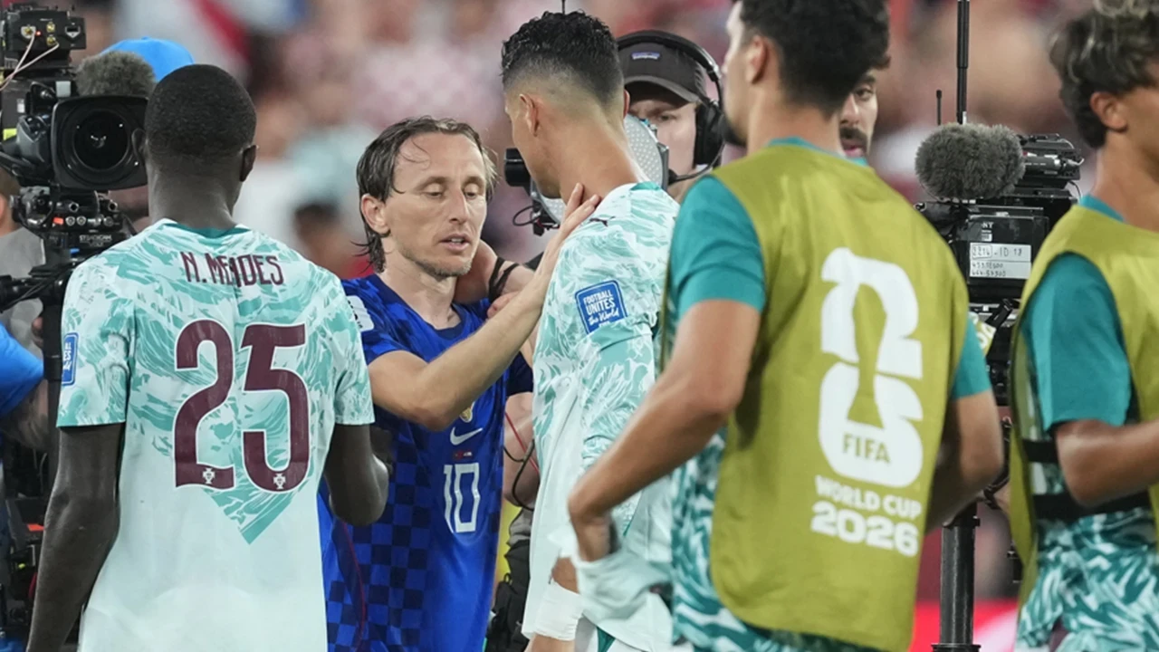 Nefes kesen maçta gülen Portekiz oldu: Modric yıkıldı Ronaldo teselli etti