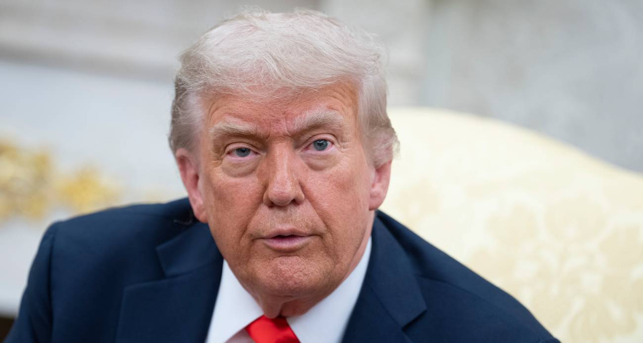 Trump: "İran, Hürmüz Boğazı'ndan geçen gemilere 4 İHA fırlattı; bu ateşkesin aptalca bir ihlalidir"