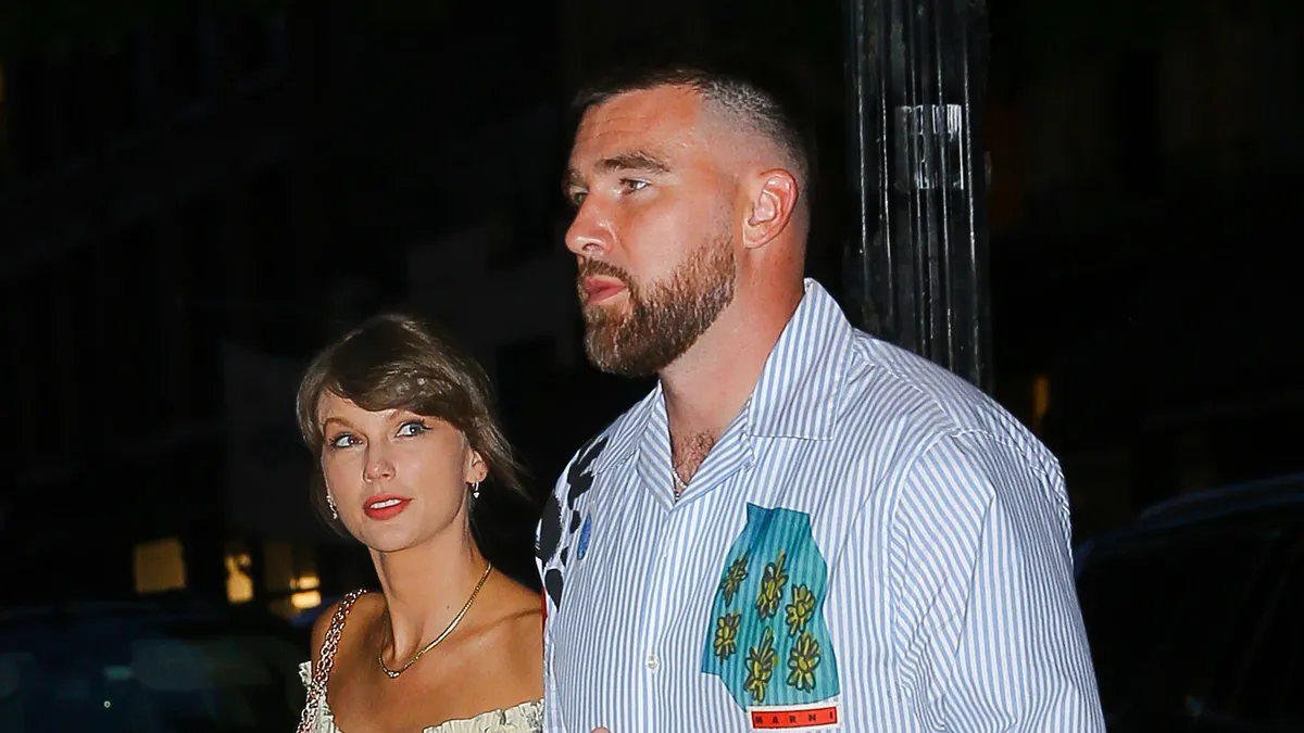 Travis Kelce ve Taylor Swift çiftinden görülmemiş jest! Düğünde davetlilere verilen hediyeyi duyanlar inanamadı