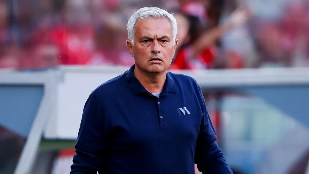 Real Madrid, Jose Mourinho'yu duyurdu! Portekizli teknik adamdan 3 yıllık imza