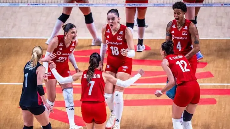 CANLI TÜRKİYE-BREZİLYA VNL FİNAL MAÇI CANLI YAYIN KANALI | Filenin Sultanları-Brezilya 2026 FIVB Milletler Ligi final maçı ne zaman saat kaçta hangi kanalda?