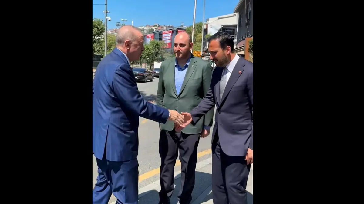Başkan Erdoğan'dan AK Parti İstanbul İl Başkanlığına ziyaret