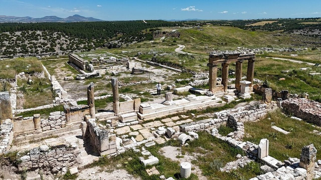 Uşak'ta bulunuyor! Blaoundos Antik Kenti'nde önemli keşif