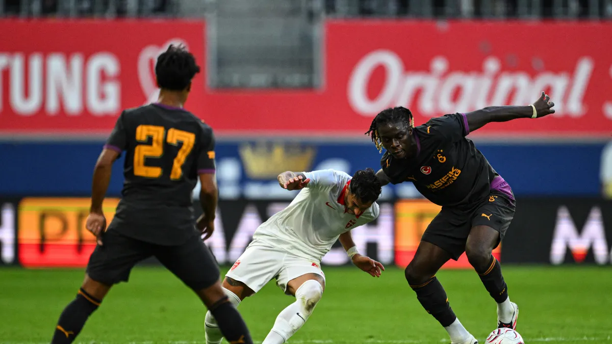 Aslan'dan kötü başlangıç! Galatasaray Monza'ya 2-0 yenildi